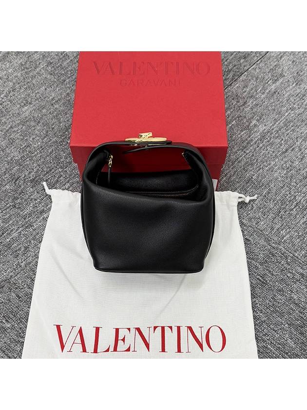 Garavani Logo Plaque Tote Bag Black - VALENTINO - BALAAN 3