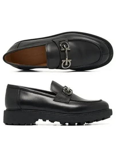 Gancini Ornament Leather Loafer Black - SALVATORE FERRAGAMO - BALAAN 2