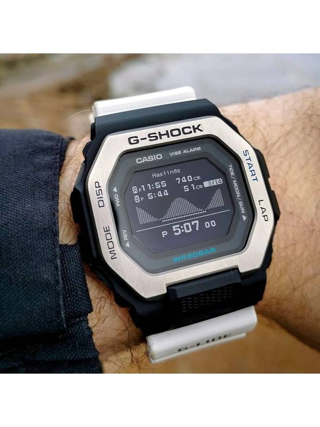 White Diver Surfing Marathon Electronic Wristwatch - G-SHOCK - BALAAN 6