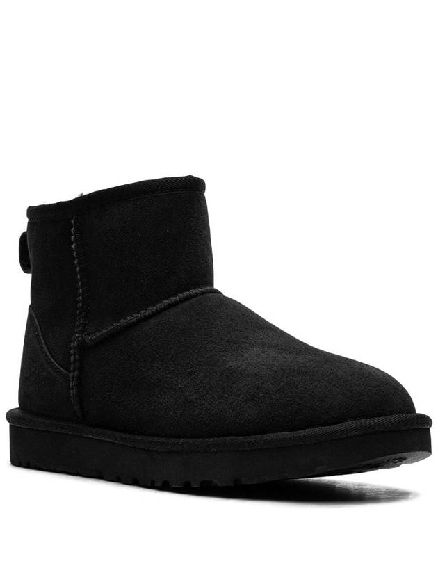 Classic Mini 2 Winter Boots Black - UGG - BALAAN 8