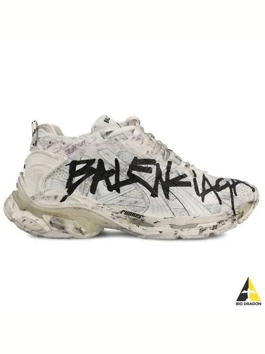 Runner Graffiti Low Top Sneakers White - BALENCIAGA - BALAAN 2