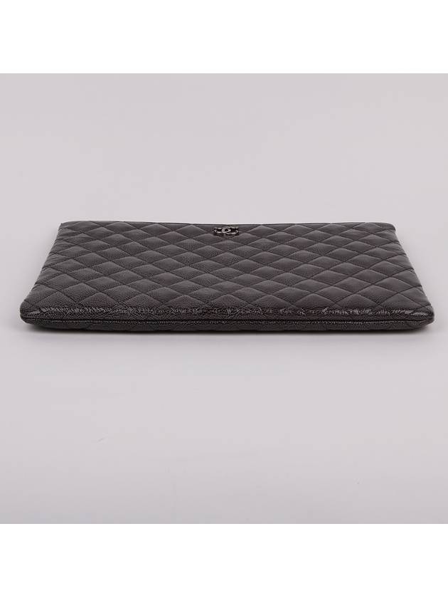 CC silver gray patent large clutch bag - CHANEL - BALAAN 7