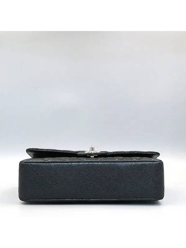 A01112 Caviar Skin Black Classic Medium M Size Silver Chain Shoulder Bag - CHANEL - BALAAN 4