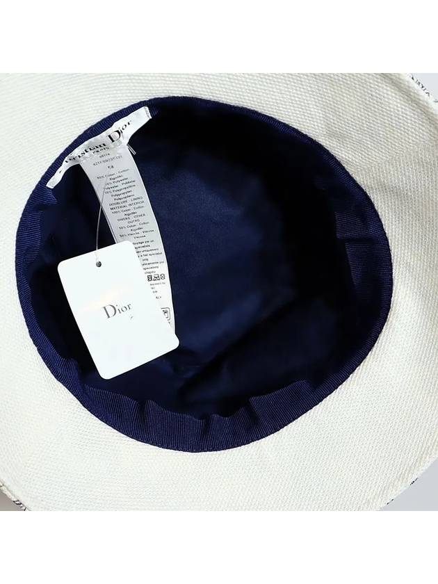 D Bobby Small Brim Bucket Hat White Navy - DIOR - BALAAN 8