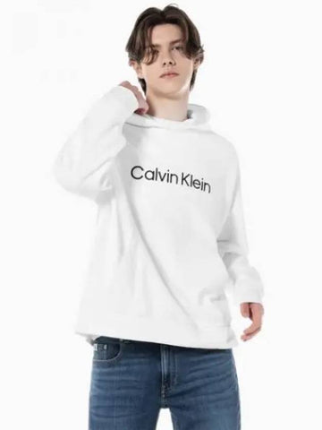 JEANS Men s White Relaxed Fit Standard Logo Hoodie 40HM231 YAA - CALVIN KLEIN - BALAAN 1