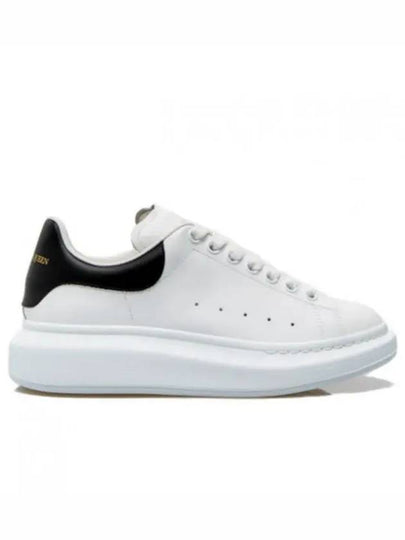 Oversized Leather Tab Low Top Sneakers White - ALEXANDER MCQUEEN - BALAAN 2