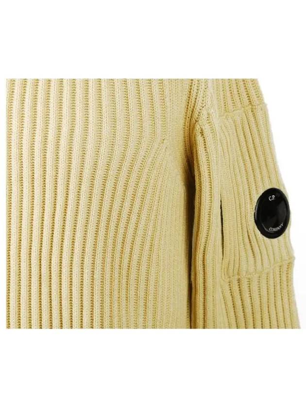 Men's Lens Wappen Wool Turtleneck Yellow - CP COMPANY - BALAAN.
