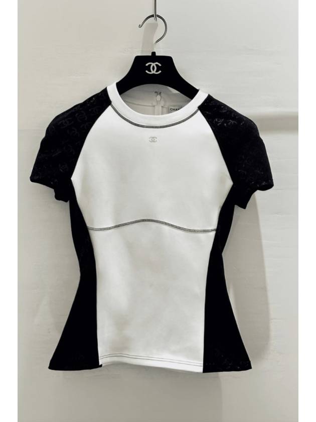 24C Logo Top Short Sleeve TShirt P76414 - CHANEL - BALAAN 5