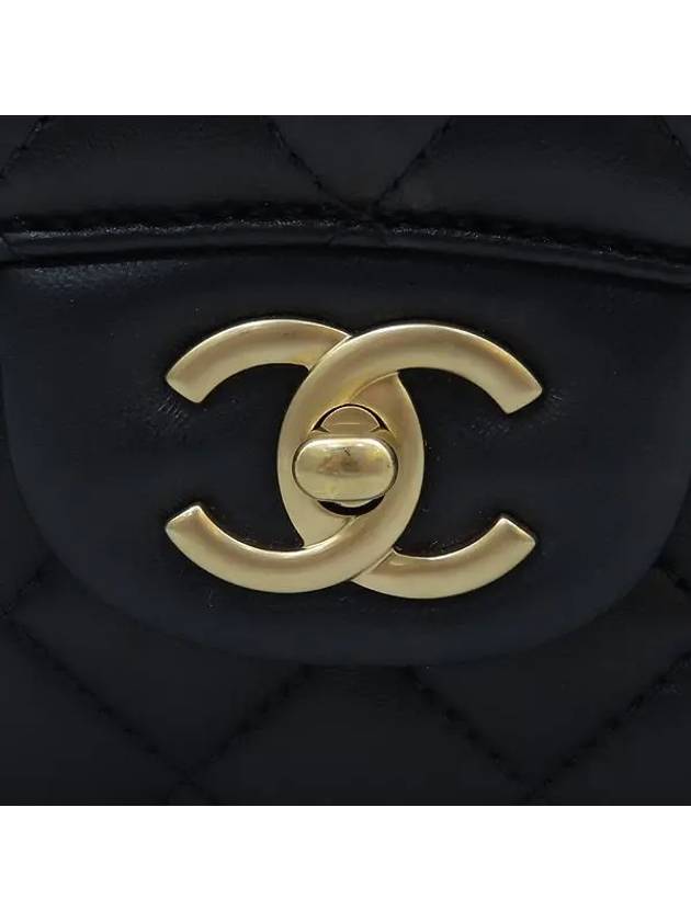 A93937 shoulder bag - CHANEL - BALAAN 5