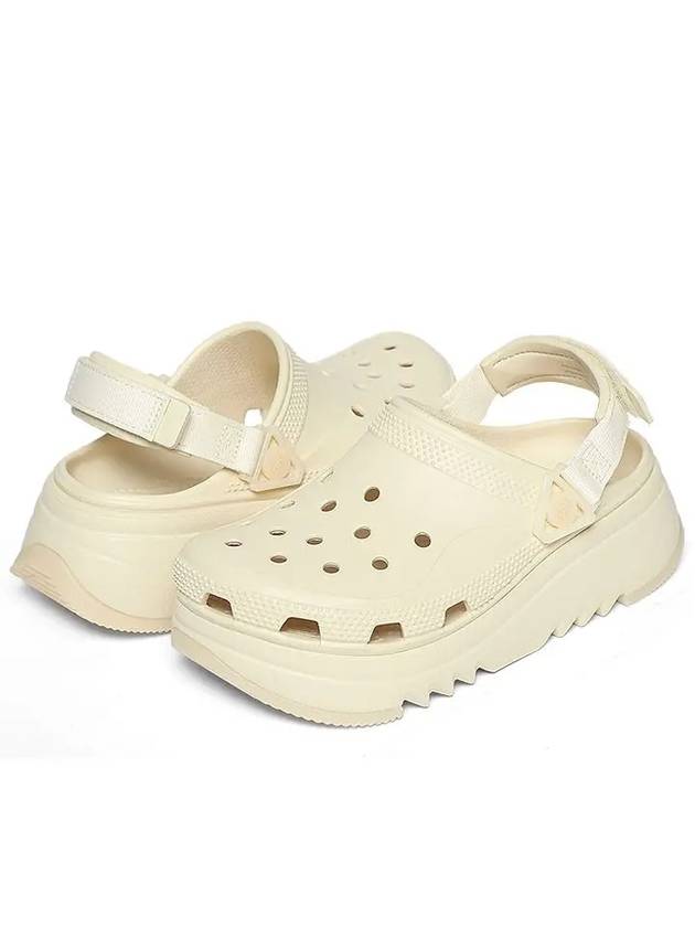 Clog Hiker Xscape 2.0 Sandals Beige - CROCS - BALAAN 6