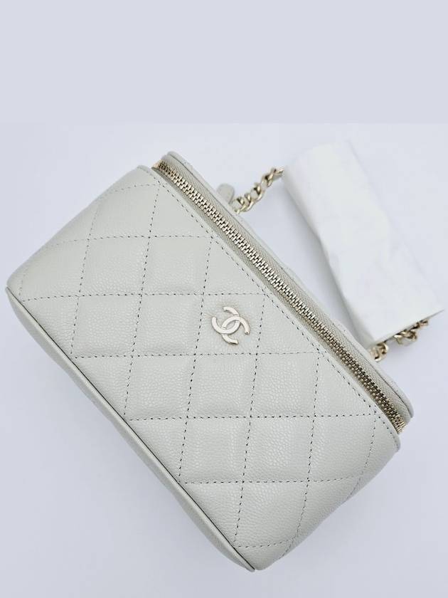 Classic Vanity Bag Cosmetic Rectangular Caviar Gold Light Gray AP1341 - CHANEL - BALAAN 10