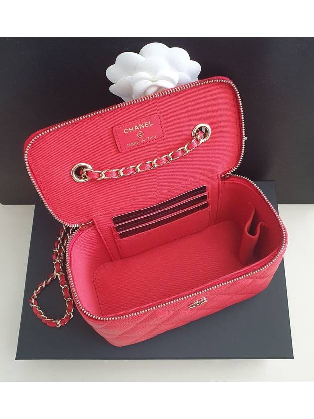 Classic Small Chain Cosmetic Case Grained Calfskin Gold Metal Red - CHANEL - BALAAN 8