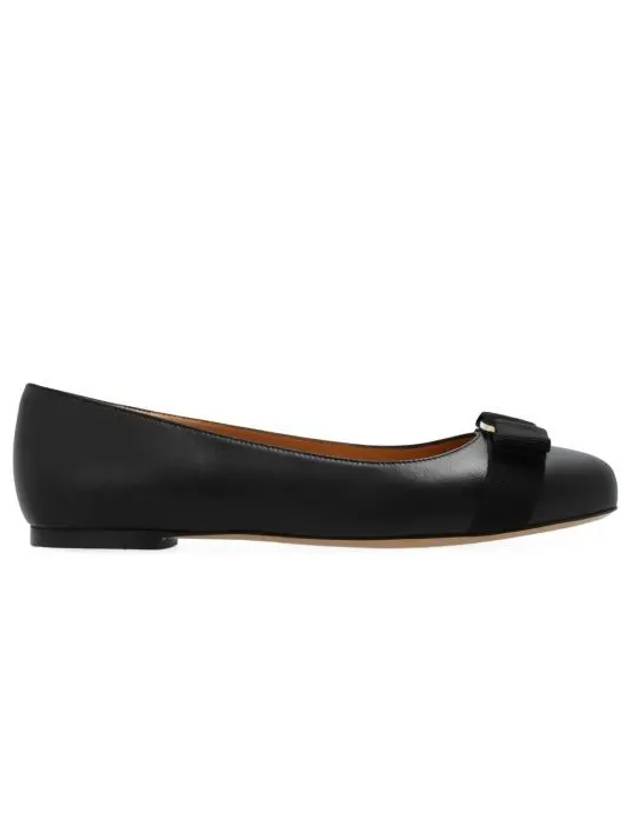 Varina Bow Ballet Flats Black - SALVATORE FERRAGAMO - BALAAN 2