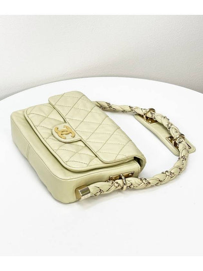 11th Yellow Big CC Quilted Weave Shoulder Crossbag 2VCHB30763 - CHANEL - BALAAN 2