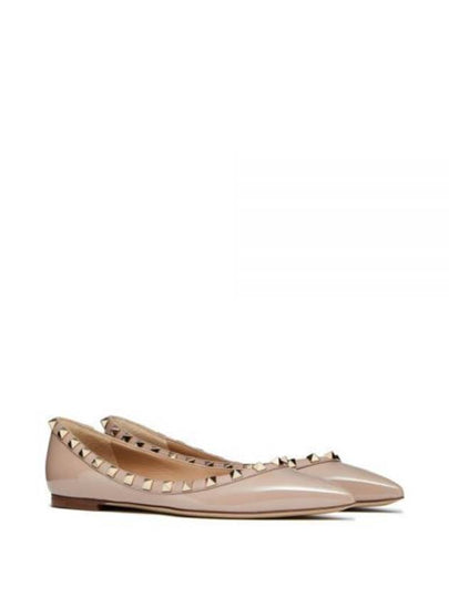 Patent Leather Rockstud Ballerina Beige - VALENTINO - BALAAN 2