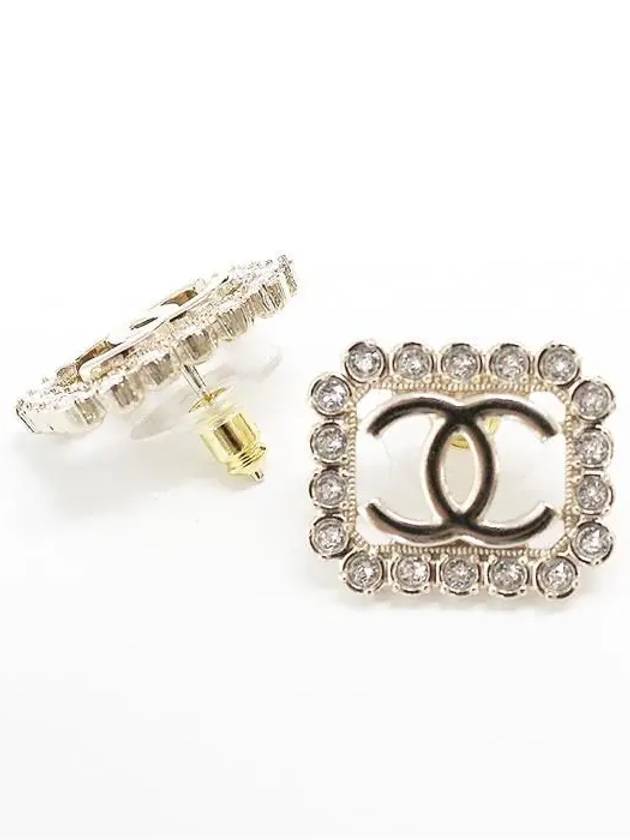 CC Logo Octagonal Pendant Earrings Gold - CHANEL - BALAAN 8