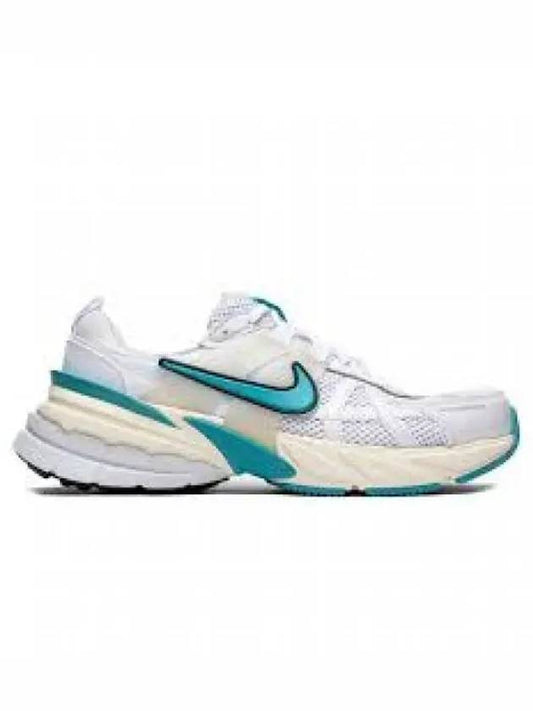 V2K Run Low Top Sneakers Dusty Cactus - NIKE - BALAAN 2