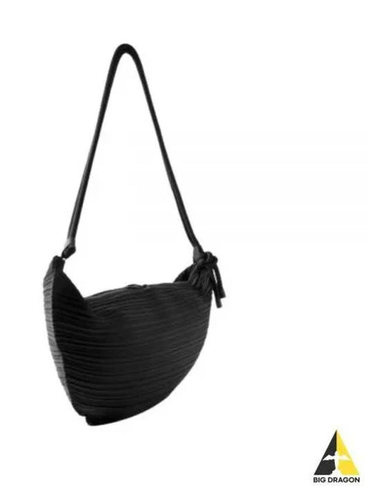 Pleated Please Leaf Shoulder Bag Black - ISSEY MIYAKE - BALAAN 2