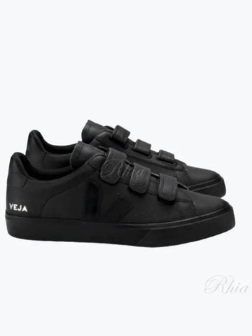 Recife Logo Full Black RC05 02955 Recipe Sneakers - VEJA - BALAAN 1