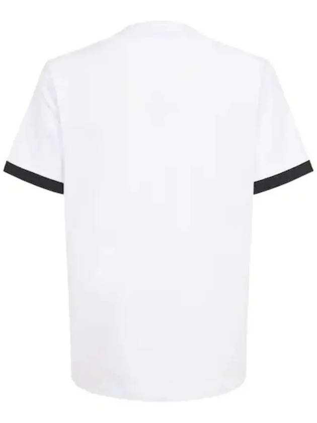 Louver Embossed Logo Cuff Sleeve Cotton T Shirt White 8C00026 8390T 001 - MONCLER - BALAAN 3