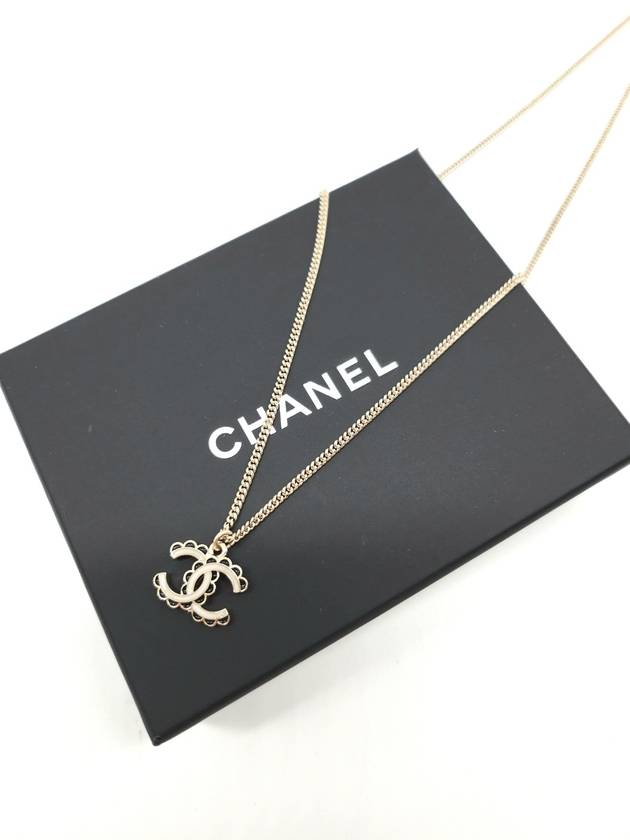 CC logo lace necklace gold black white ABE163 - CHANEL - BALAAN 4