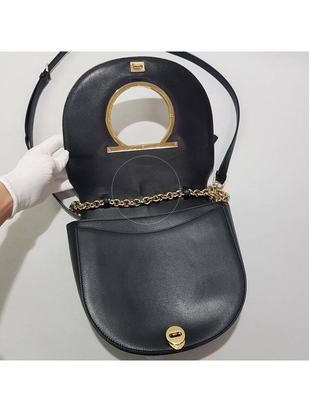 Ferragamo Gancini Flap Bag Medium - SALVATORE FERRAGAMO - BALAAN 6