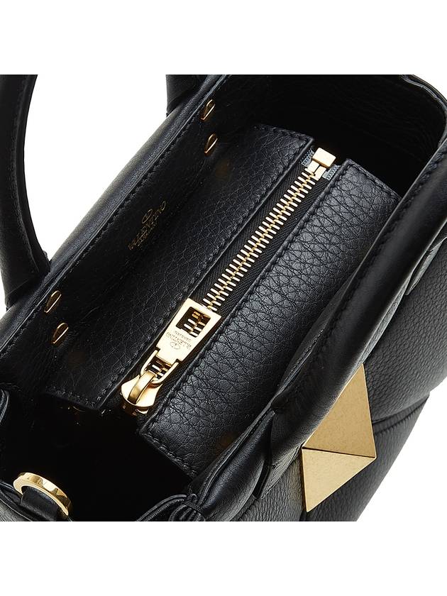 One Stud Top Handle Tote Bag Black - VALENTINO - BALAAN 11