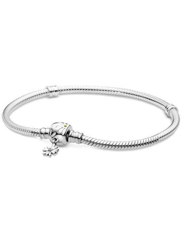 Women's Moment Daisy Flower Clasp Snake Chain Bracelet Silver - PANDORA - BALAAN.