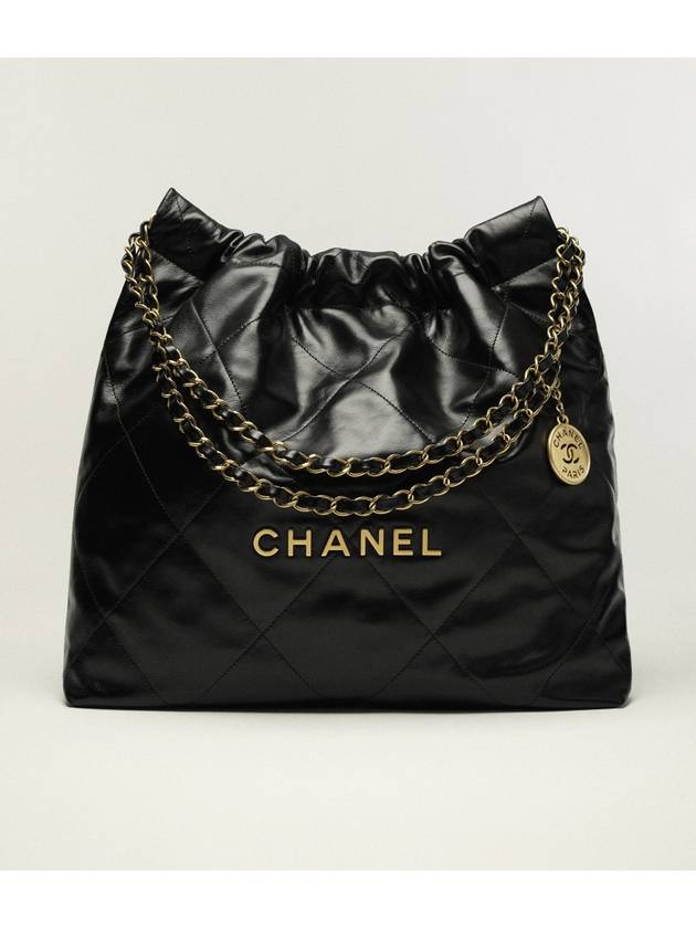 Medium Shoulder Bag Shiny Calfskin Gold Black - CHANEL - BALAAN 3