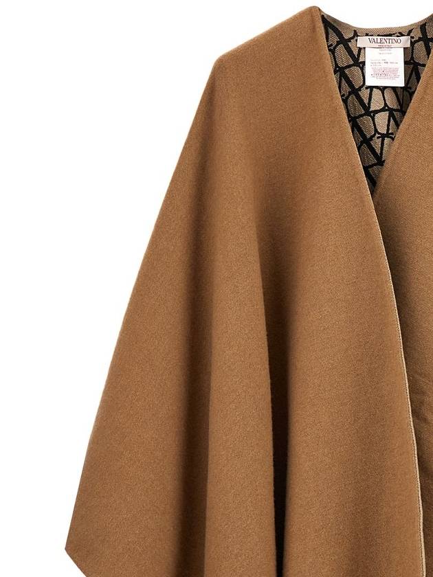 Valentino Garavani Valentino 'Toile Iconographe' Reversible Cape - VALENTINO - BALAAN 4