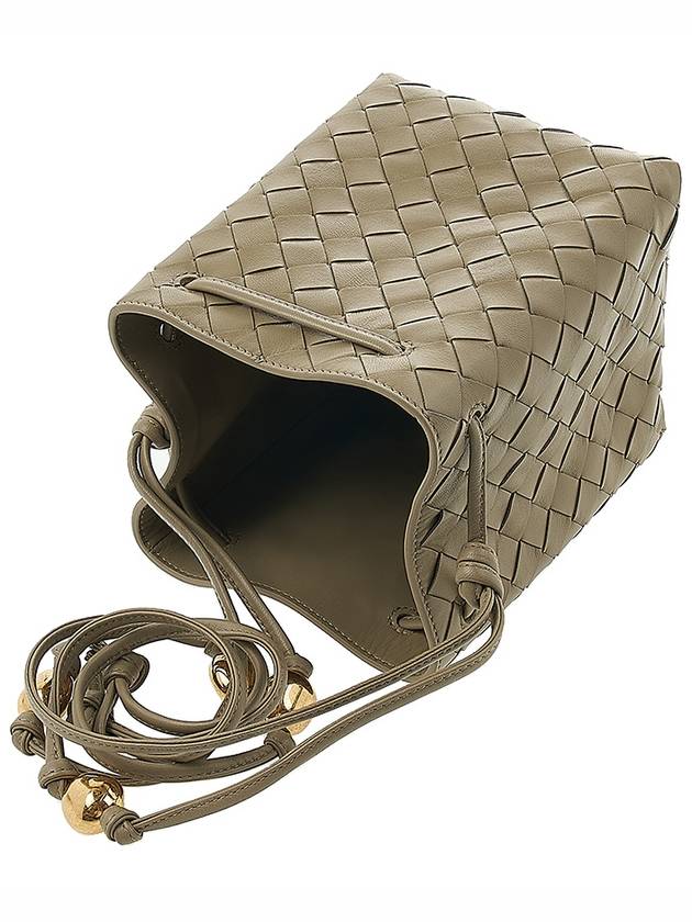 Intrecciato Small Bucket Bag Taupe - BOTTEGA VENETA - BALAAN 5