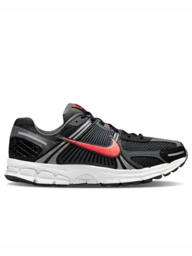 Zoom Vomero 5 Low Top Sneakers Black - NIKE - BALAAN 2