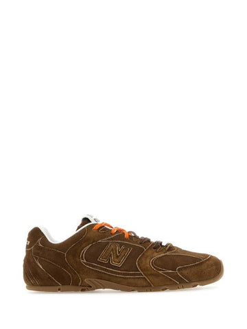 530 Suede Low Top Sneakers Cinnamon - MIU MIU - BALAAN 1