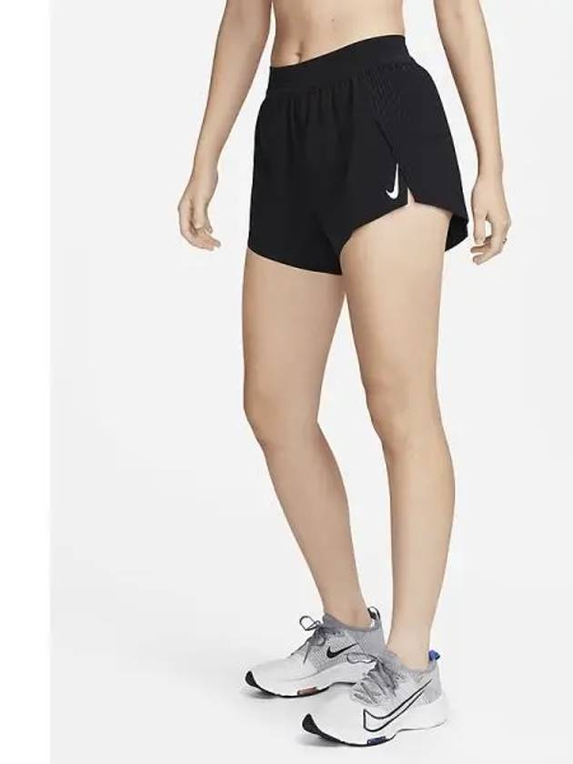 Domestic Store Women s Shorts W DF Aero Swift 3IN FN2329 010 - NIKE - BALAAN 2