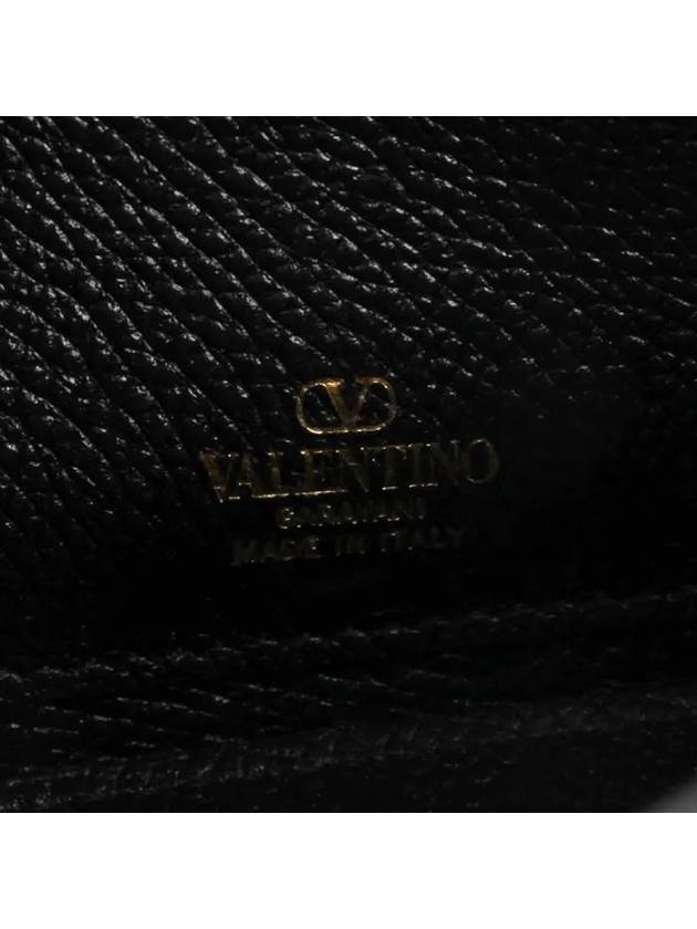 V Logo Signature Clutch Bag Black - VALENTINO - BALAAN 7