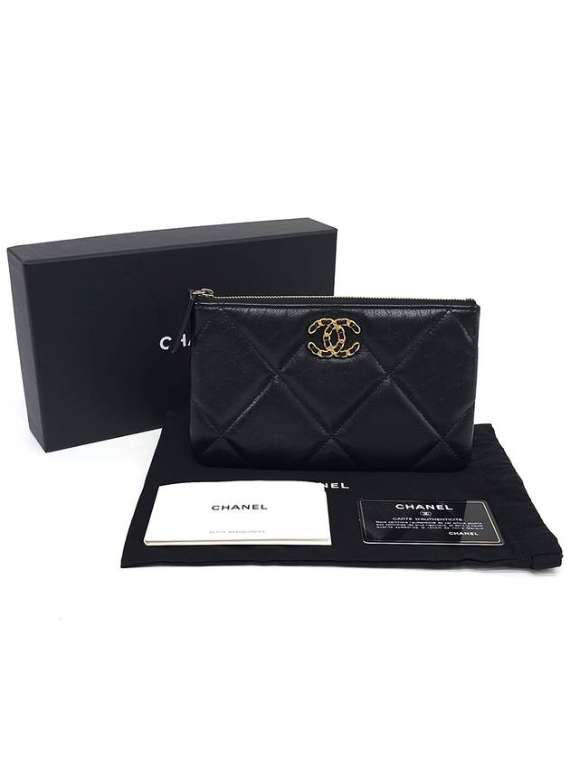 AP1059 Lambskin 19 Small Pouch Department Store Warranty Full Set - CHANEL - BALAAN 1