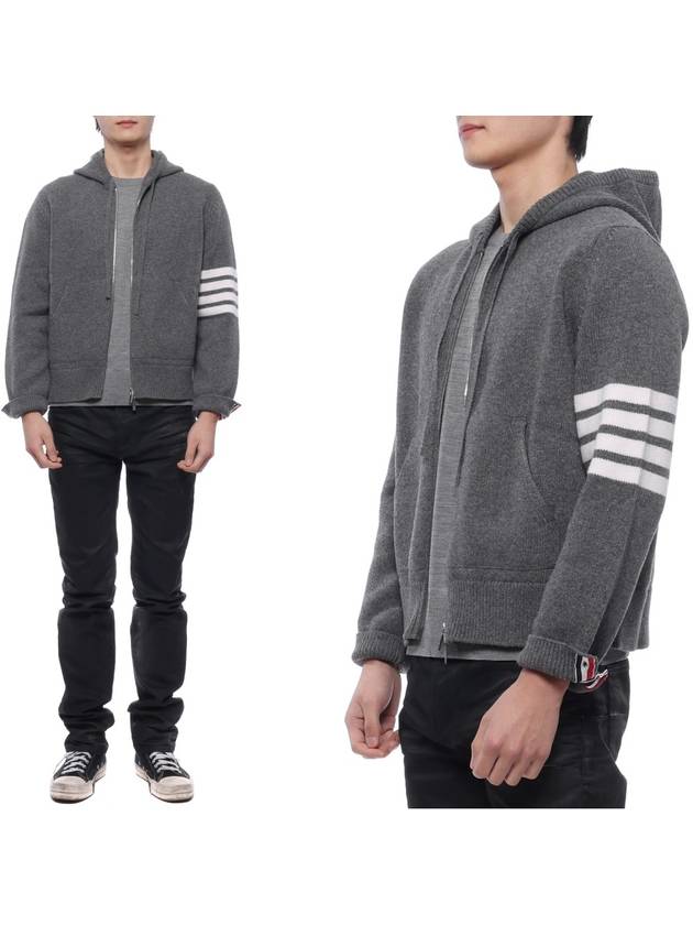 Men's Intarsia 4 Bar Merino Jersey Hooded Zip Up Medium Grey - THOM BROWNE - BALAAN 3