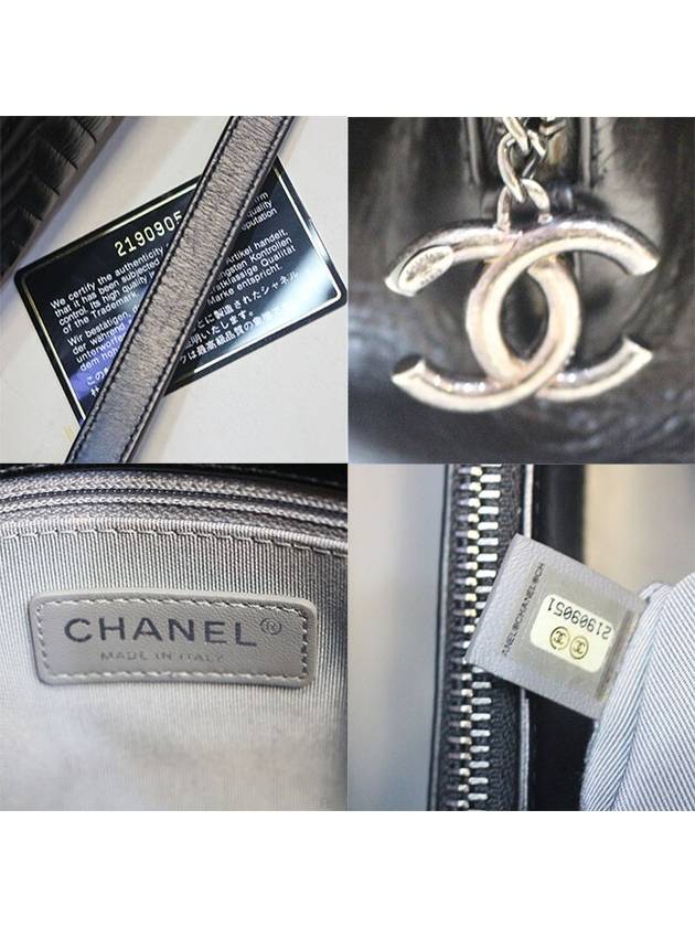 vintage black shoulder bag - CHANEL - BALAAN 8