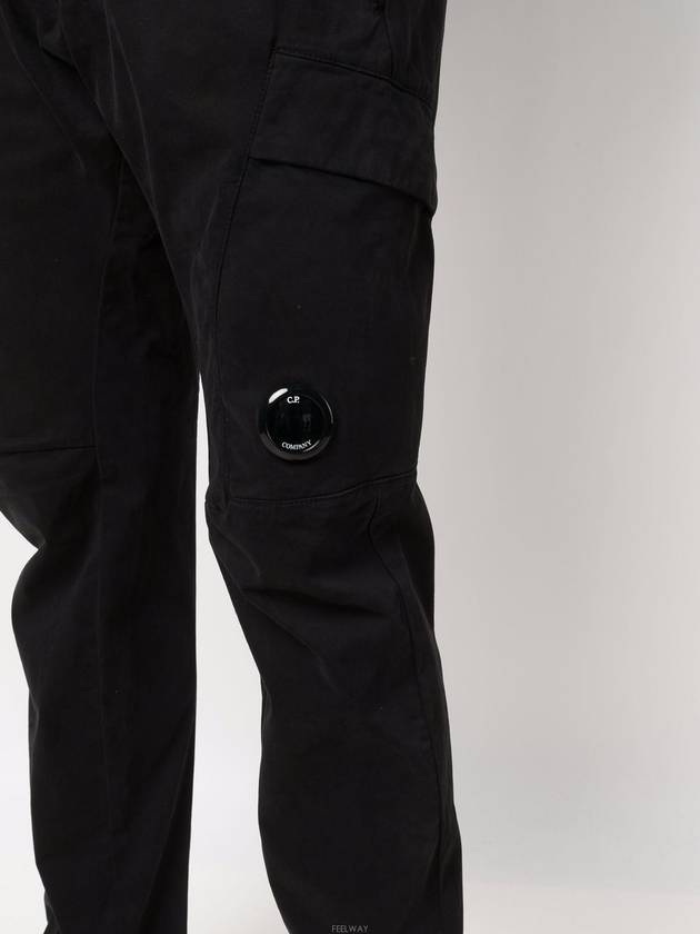 Men's Lens Wappen Pocket Banding Cargo Straight Pants Black - CP COMPANY - BALAAN 7