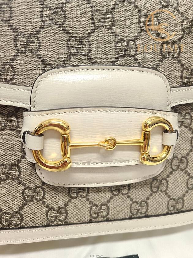 Used luxury goods Lewis It White leather GG Supreme 1955 Horsebit shoulder bag - GUCCI - BALAAN 4