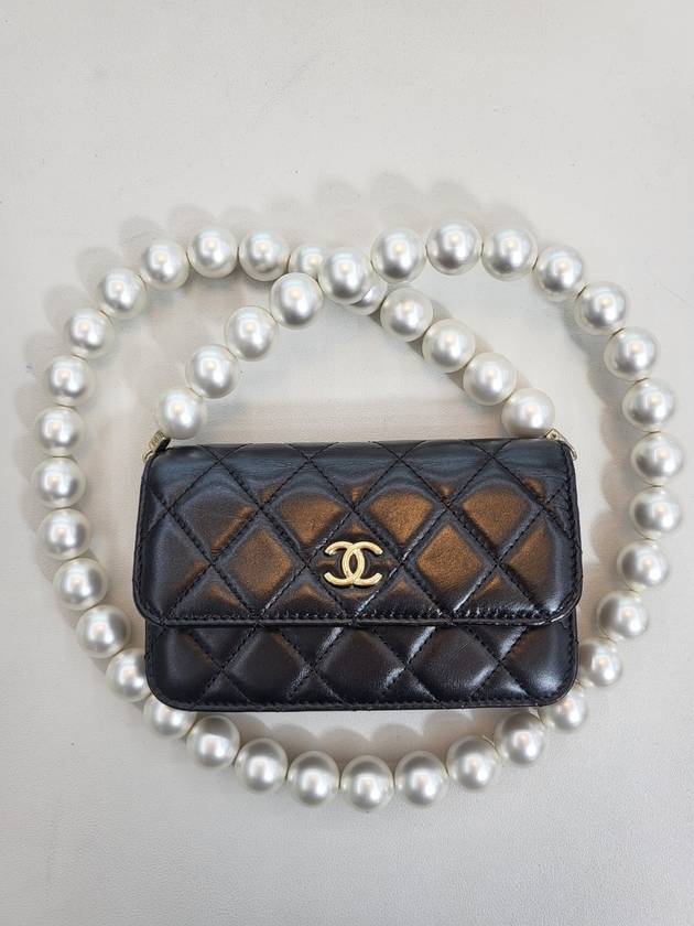 Pearl chain mini silver cross bag 31st unit AP1898 - CHANEL - BALAAN 2