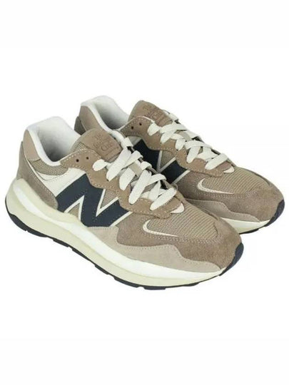 5740 Low Top Sneakers Coffee - NEW BALANCE - BALAAN 2