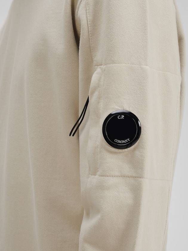 Men's Light Fleece Lens Logo Sweatshirt Beige - CP COMPANY - BALAAN.