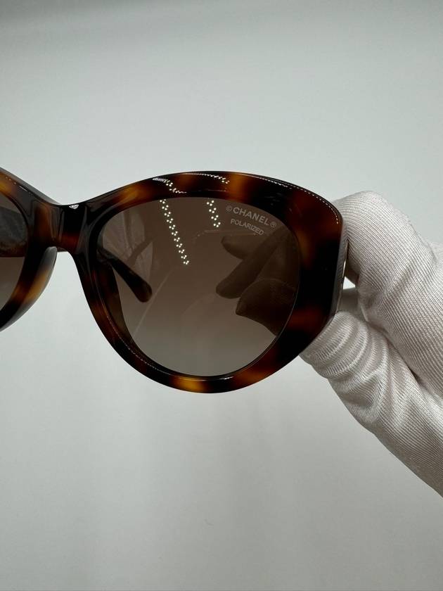 Eyewear Butterfly Sunglasses Brown CH5492 1295 - CHANEL - BALAAN 7