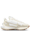 Nike x Vapor Waffle White and Gum DD1875100 - SACAI - BALAAN 3