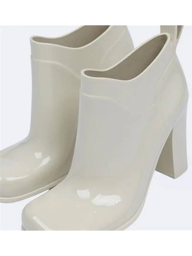 Shine Rubber Heel Ankle Worker Boots Sea Salt - BOTTEGA VENETA - BALAAN 4