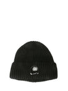 Lens Wappen Beanie Black - CP COMPANY - BALAAN 1