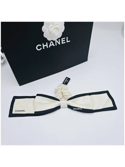 Hair Chouchou Silk Ribbon Hair Band White AA7530 - CHANEL - BALAAN 2