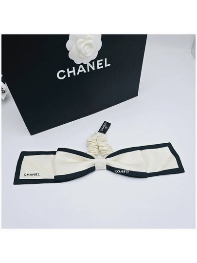 Hair Chouchou Silk Ribbon Band White AA7530 - CHANEL - BALAAN 2