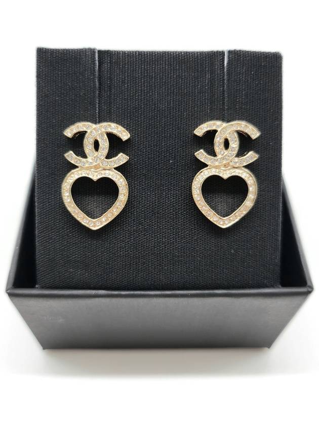 23B Heart Drop CC Logo Earrings ABB665B14145NR577 - CHANEL - BALAAN 4